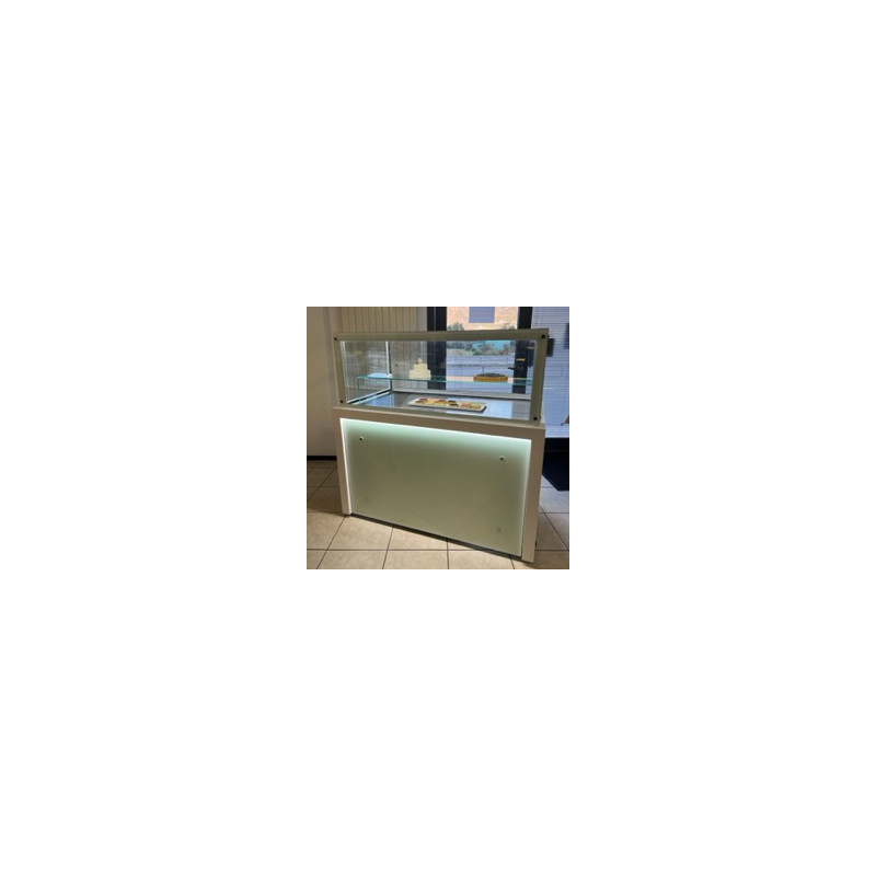 Vetrina frigo L. cm 143x80 Vetrina frigo L. cm 143x80